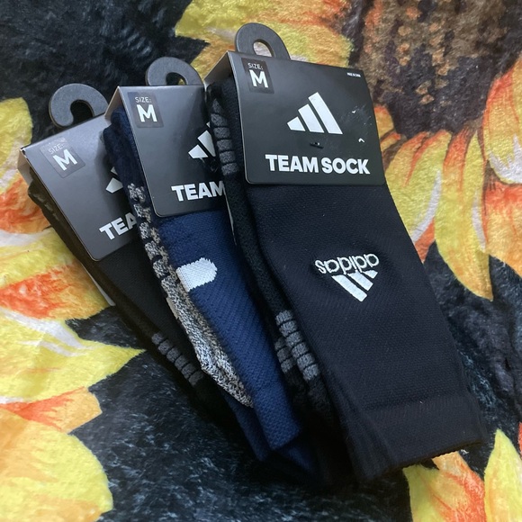 NWT 3 Pair Adidas Team Crew Socks Size Medium - Picture 3 of 8